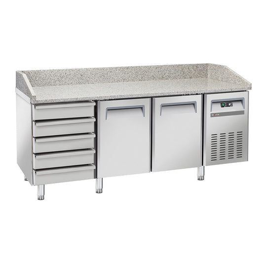 Table à pizzas réfrigérée sur roues - 2 portes EN 600x400 - 5 tiroirs neutres EN 600x400 - WR-PZ20-52 - TABLE
